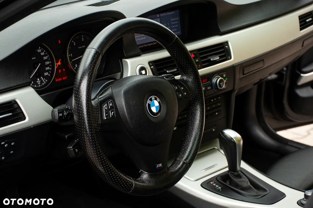 BMW Seria 3 325d DPF - 17