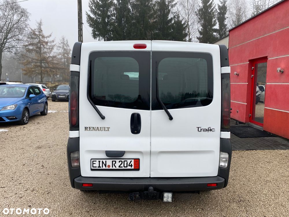 Renault Trafic - 19