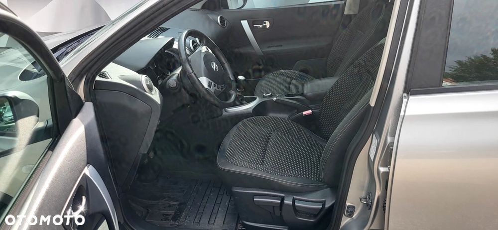 Nissan Qashqai 2.0 dCi 4 x 4 DPF acenta - 18