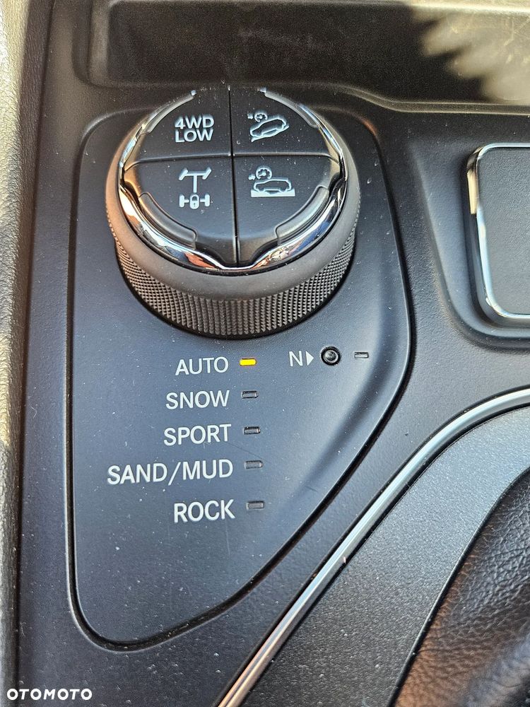 Jeep Cherokee 3.2 V6 Active Drive Lock Trailhawk - 29