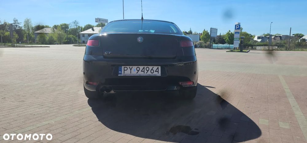 Alfa Romeo GT 1.9JTD 16V Black Line - 9