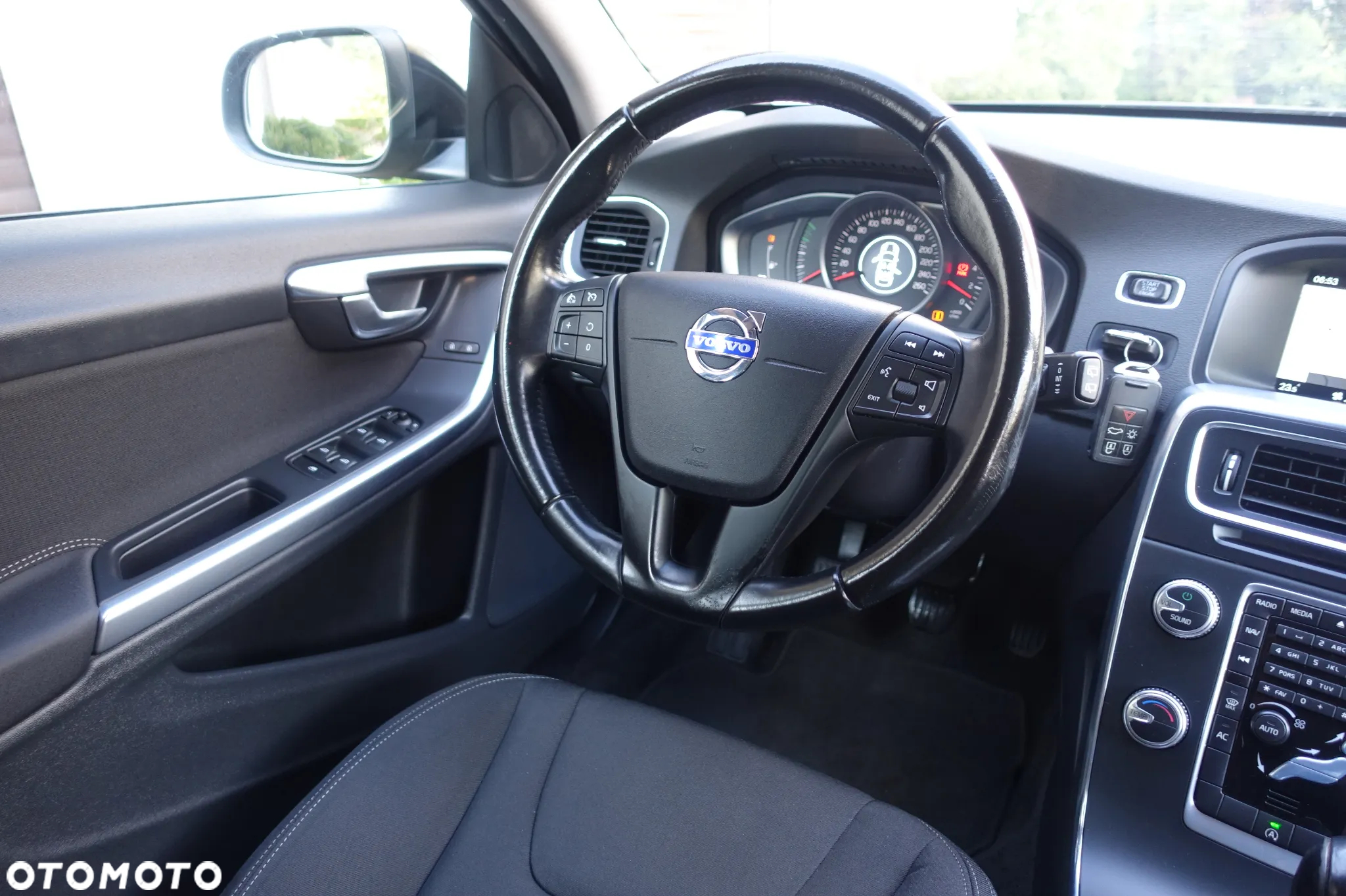 Volvo V60 D2 Edition - 12