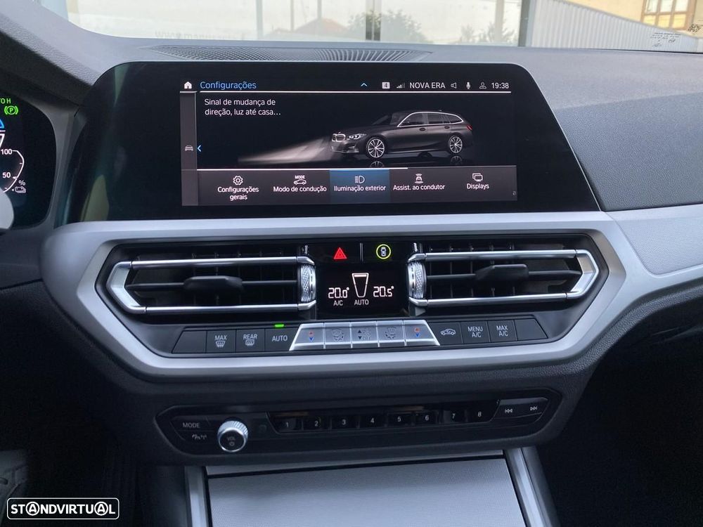 BMW 320 e Line Sport Auto - 38