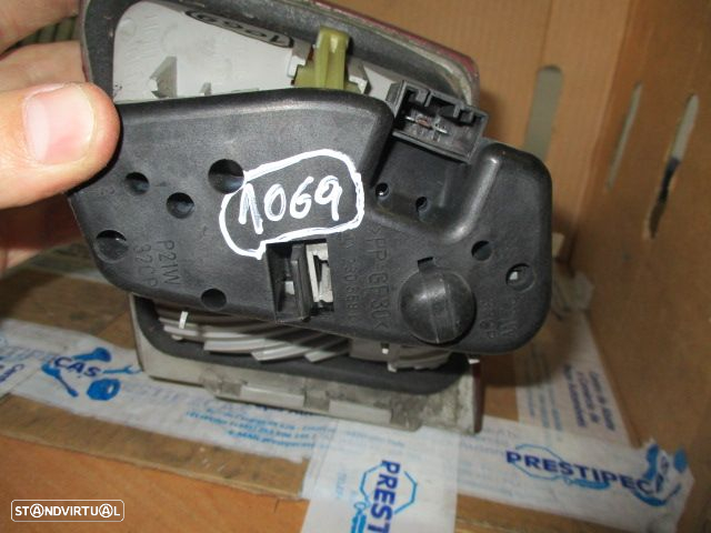 Farol Tras STOP1069 BMW E46 2000 SW ESQ SAE - 3