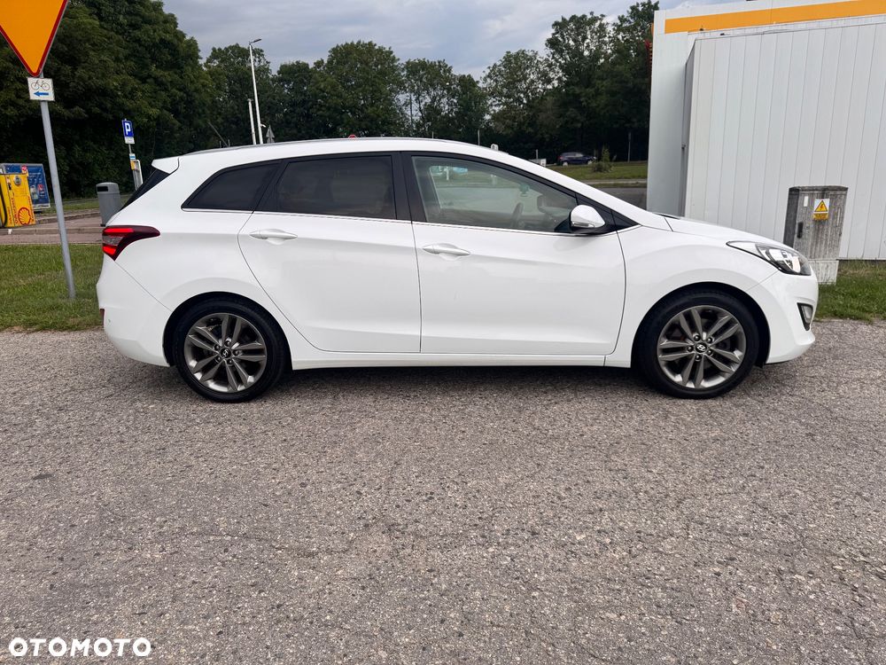 Hyundai i30 1.6 GDI Premium - 6