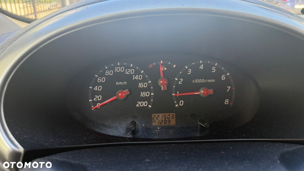 Nissan Micra 1.2 Visia + - 5