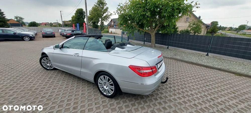 Mercedes-Benz Klasa E - 28