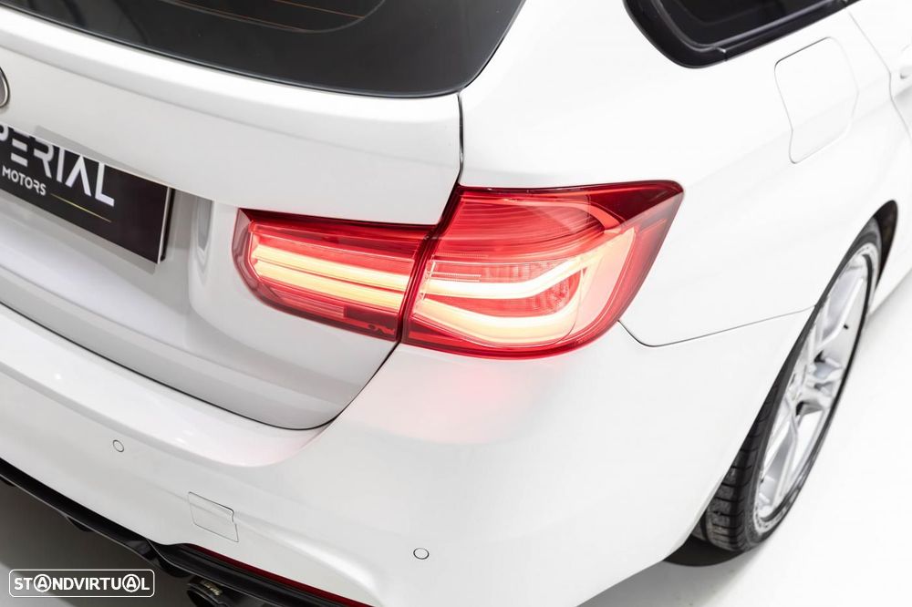 BMW 320 d Aut. Sport Line - 22