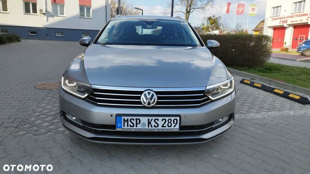 Volkswagen Passat 2.0 TDI SCR DSG Highline - 10