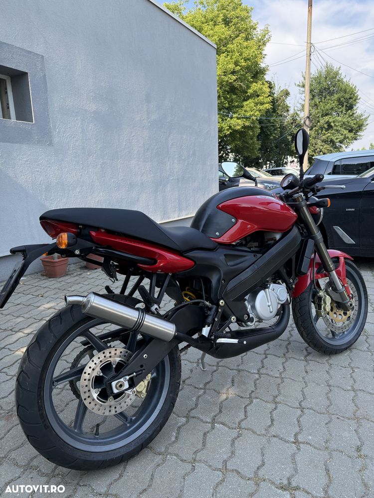 Cagiva Raptor125 - 4
