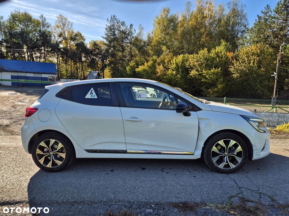 Renault Clio 1.6 E-TECH Full Hybrid 145 Techno - 11