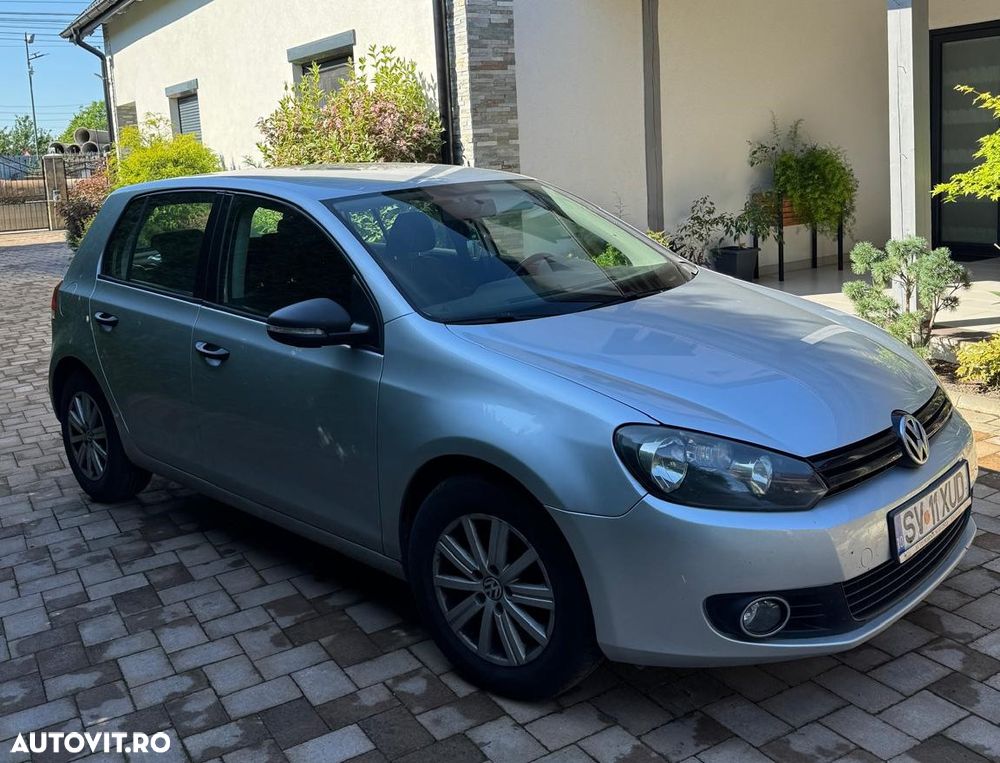 Volkswagen Golf - 2