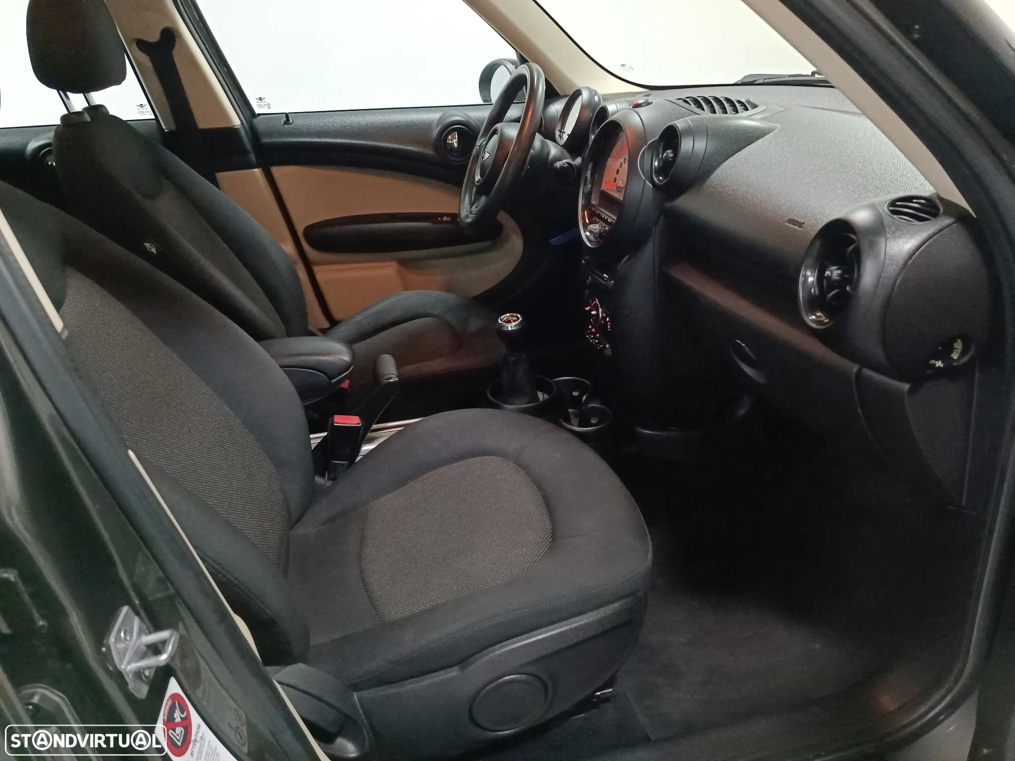 MINI Countryman One D - 15