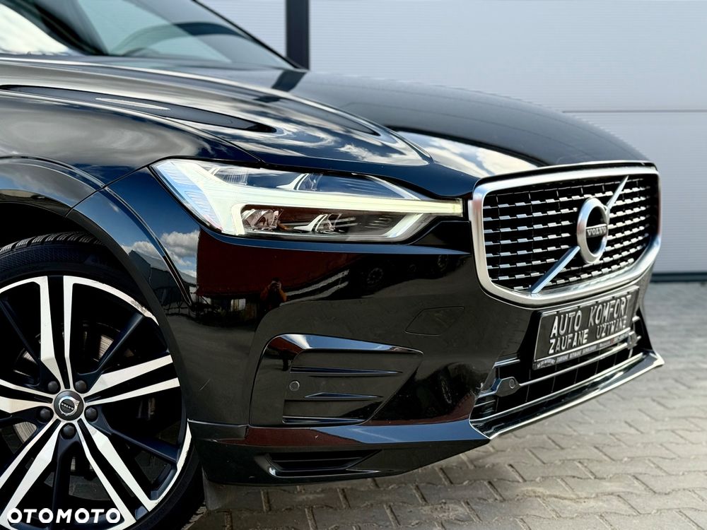 Volvo XC 60 D4 Geartronic RDesign - 11