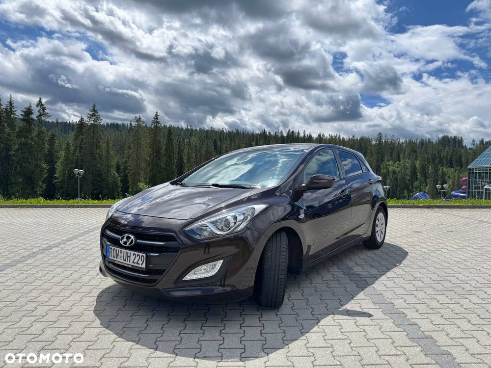 Hyundai i30 blue Kombi 1.4 Classic - 1
