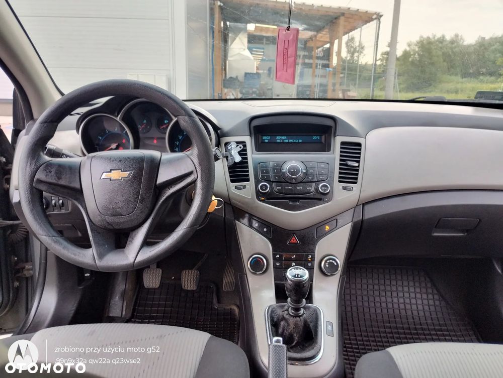 Chevrolet Cruze 1.6 LT+ - 28