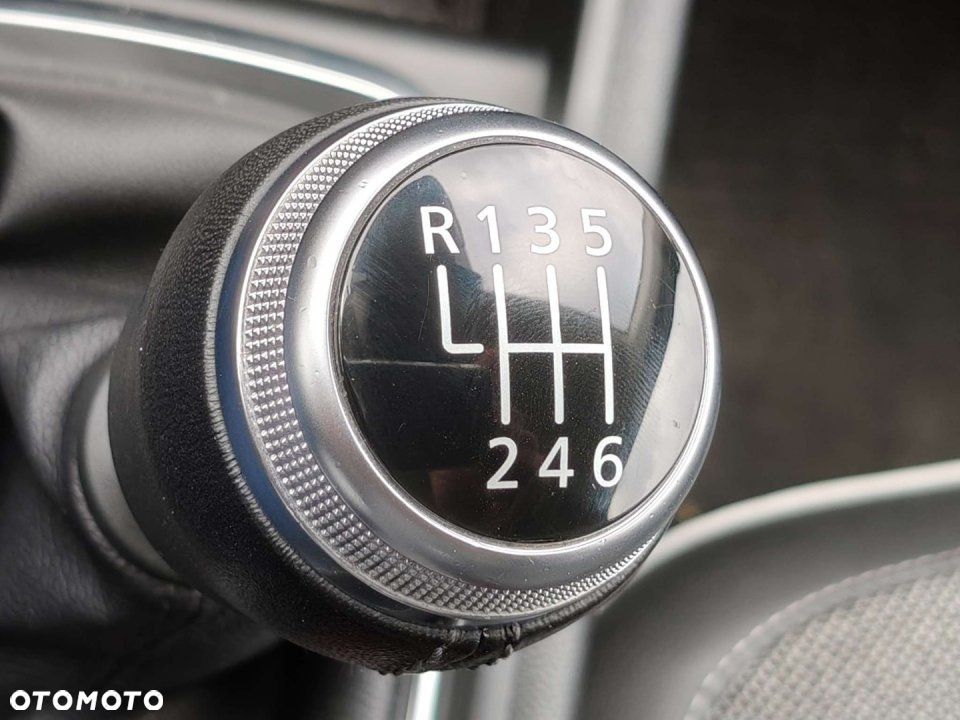 Renault Captur - 14