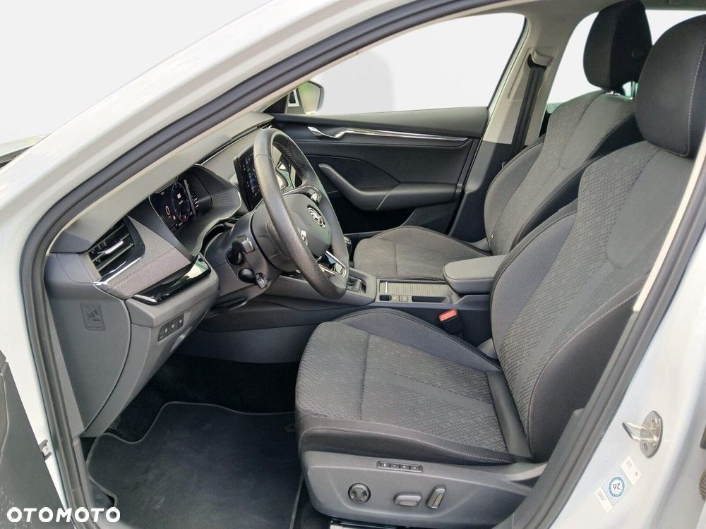 Skoda Octavia - 16