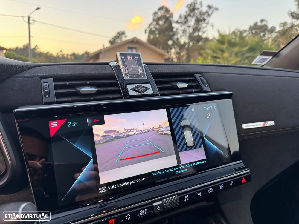 DS DS7 Crossback E-Tense Performance Line+ EAT8 - 17