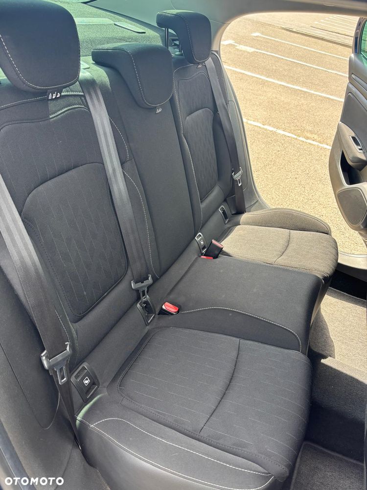 Renault Megane 1.3 TCe FAP Limited - 9