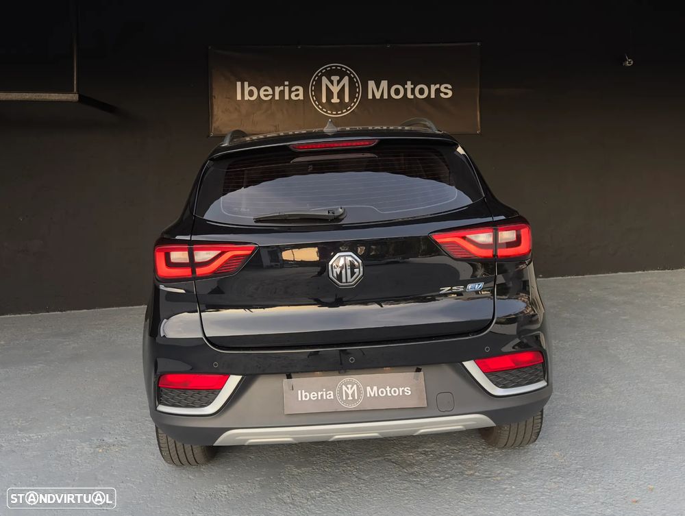 MG ZS ver-44-5-kwh-luxury - 7