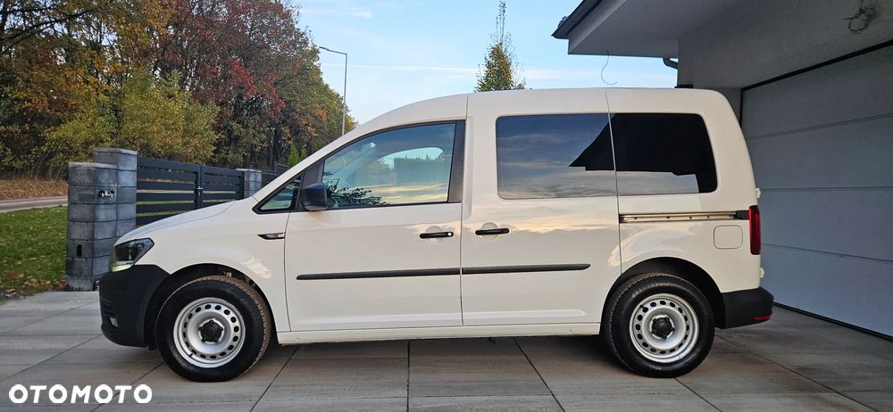 Volkswagen Caddy - 11