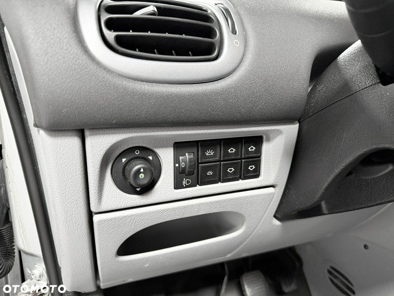 Citroën Xsara Picasso 1.8i SX Plus Top-Edition - 32