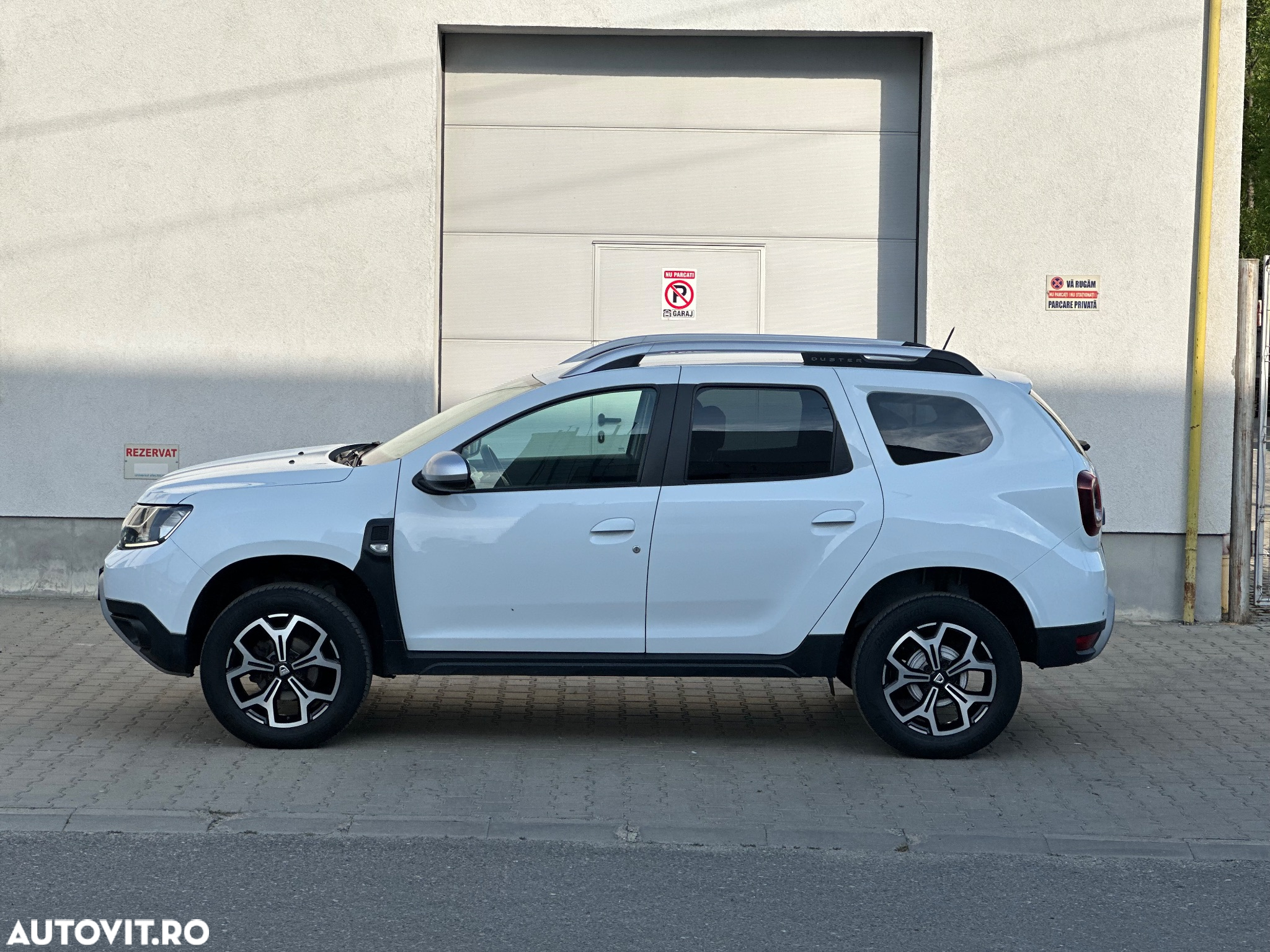 Dacia Duster 1.6 SCe Prestige jante 17" - 4