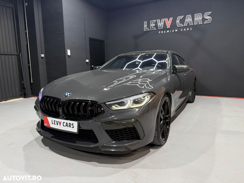 BMW M8 - 2