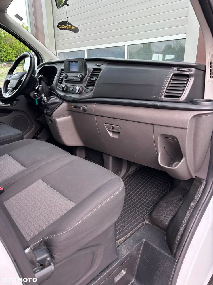 Ford Transit Custom - 25