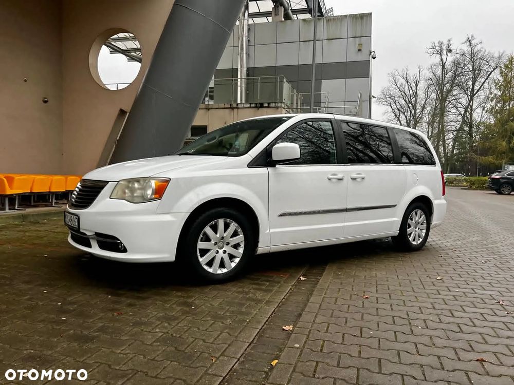 Chrysler Town & Country 3.6 Touring - 24