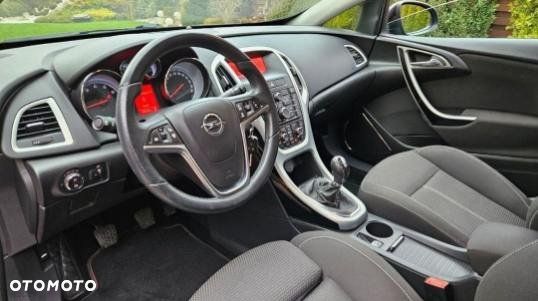 Opel Astra 1.6 Turbo Edition - 4