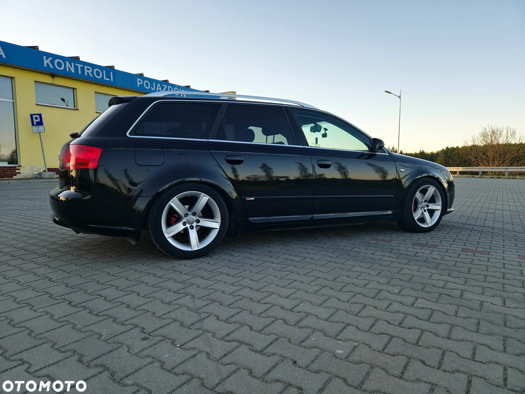 Audi A4 - 4