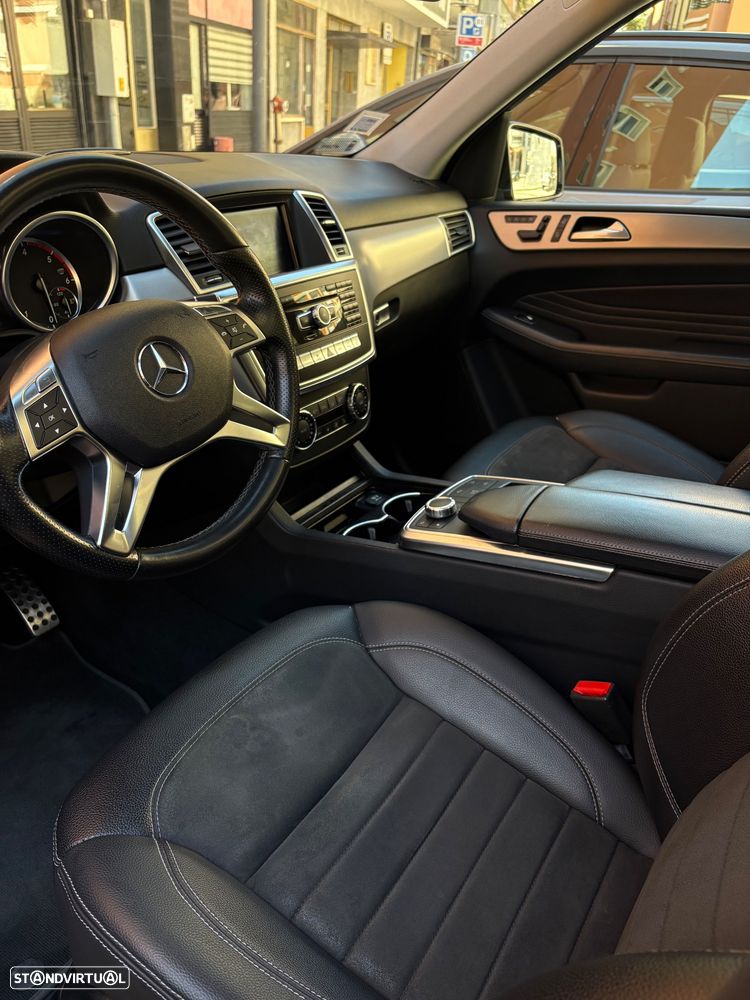 Mercedes-Benz ML 350 BlueTEC 4MATIC 7G-TRONIC - 7