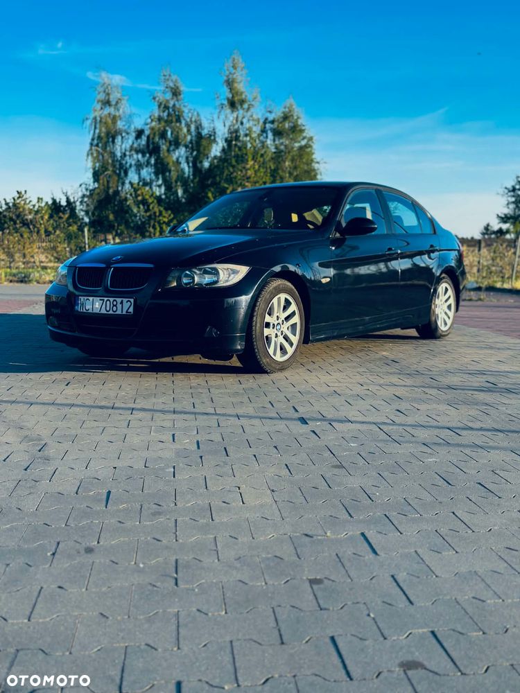 BMW Seria 3 320i - 2