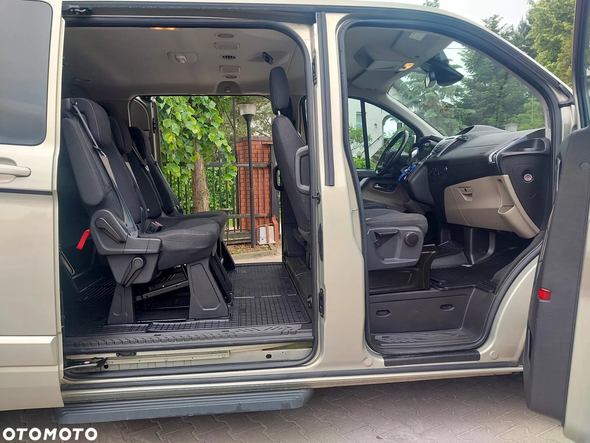 Ford Tourneo Custom 2.0 TDCi L2 Titanium SelectShift - 16