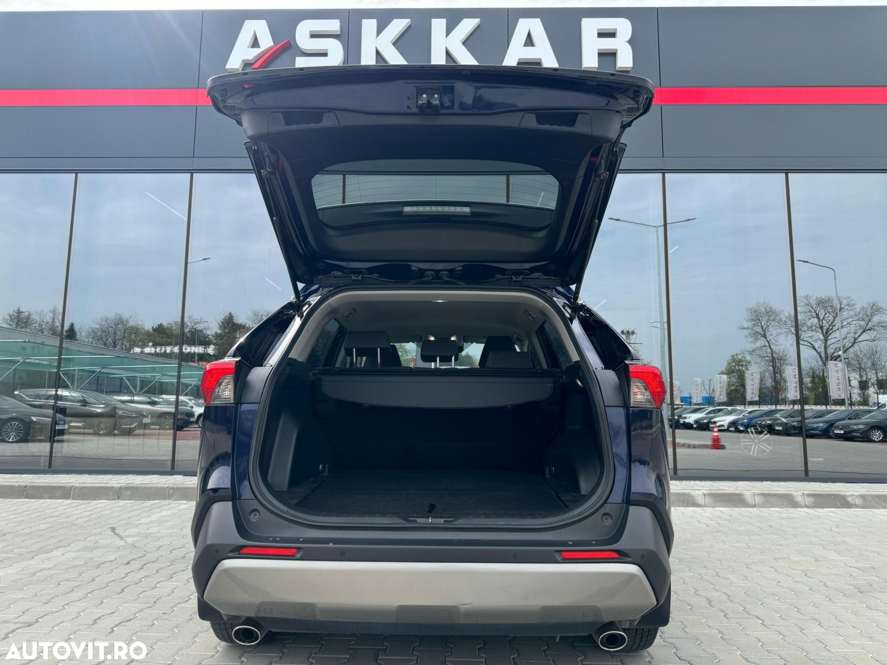 Toyota RAV4 2.0P CVT AWD Dynamic - 8