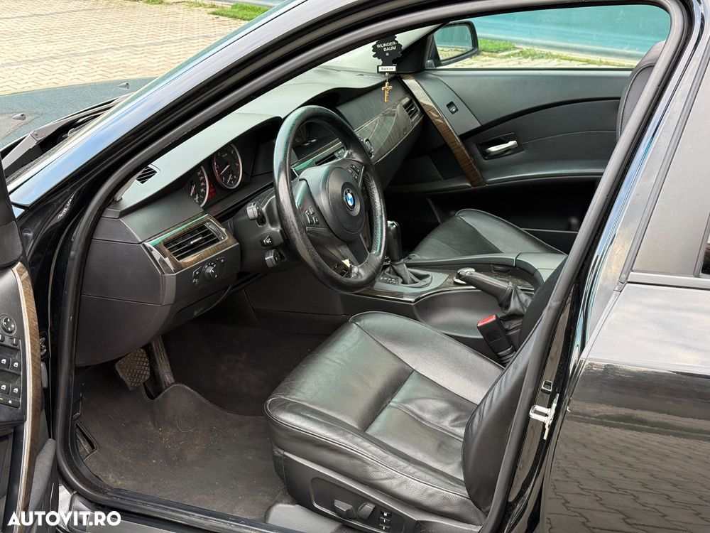 BMW Seria 5 535d Aut. - 11