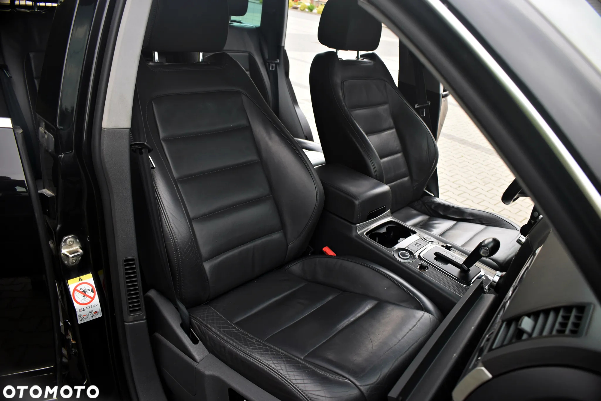 Volkswagen Touareg - 35
