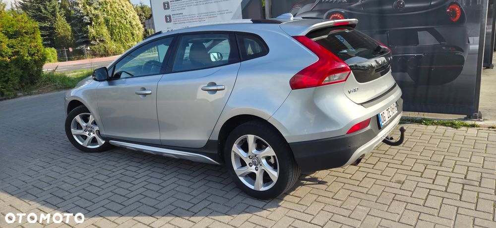 Volvo V40 Cross Country D3 Drive-E Momentum - 9