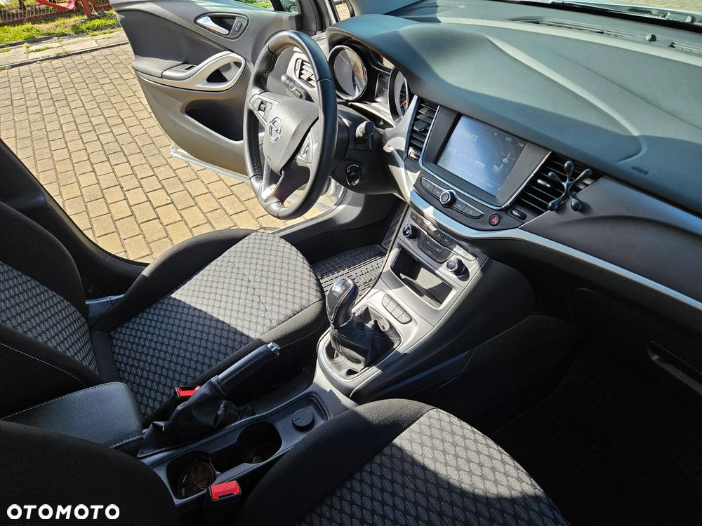 Opel Astra 1.4 T Enjoy - 33