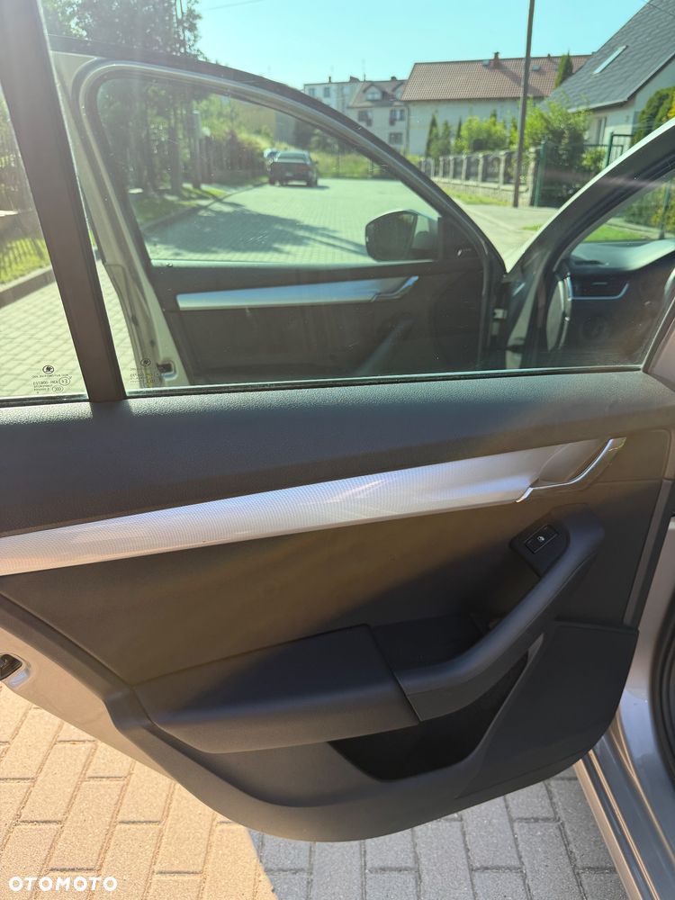 Skoda Octavia 1.8 TSI 4x4 Joy DSG - 22