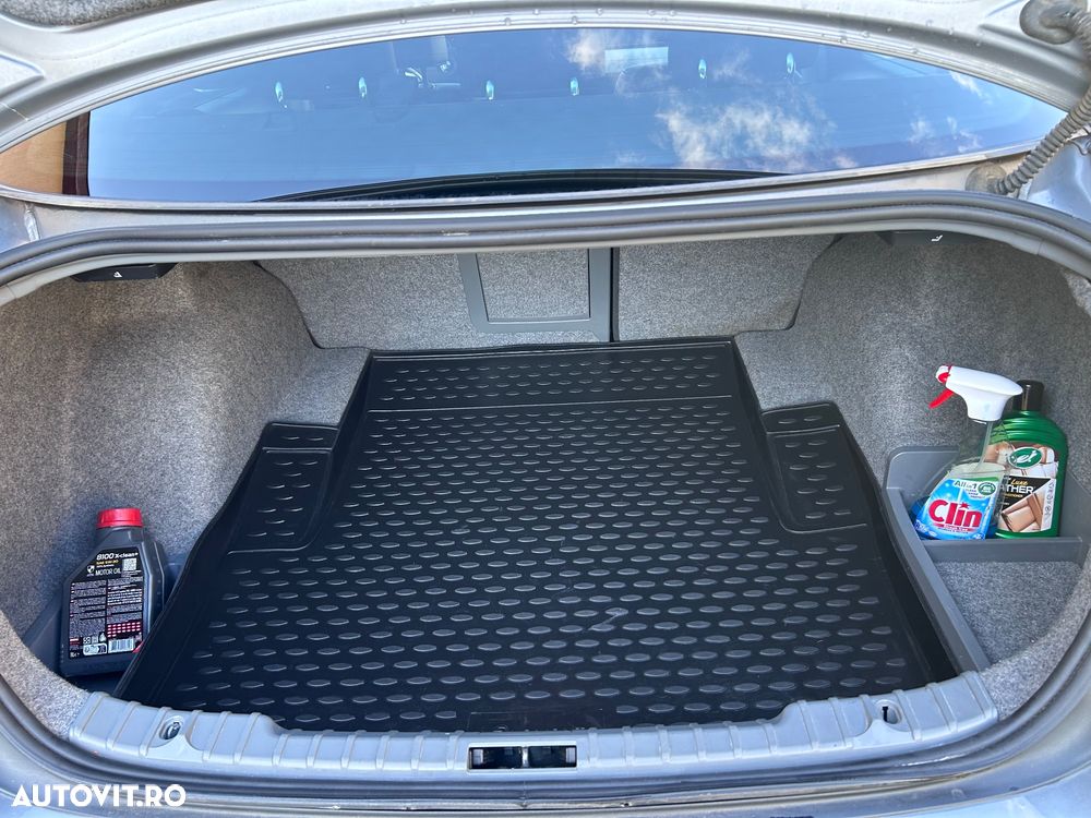 BMW Seria 3 320d DPF - 11