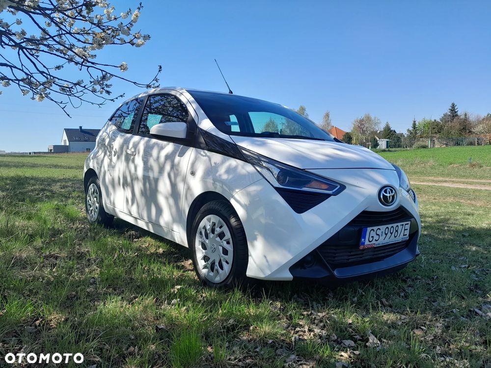 Toyota Aygo x-play - 14