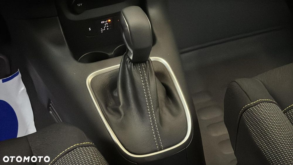 Citroën C3 1.2 PureTech Max EAT6 - 15