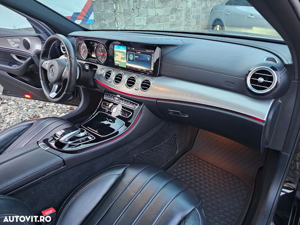 Mercedes-Benz E - 30