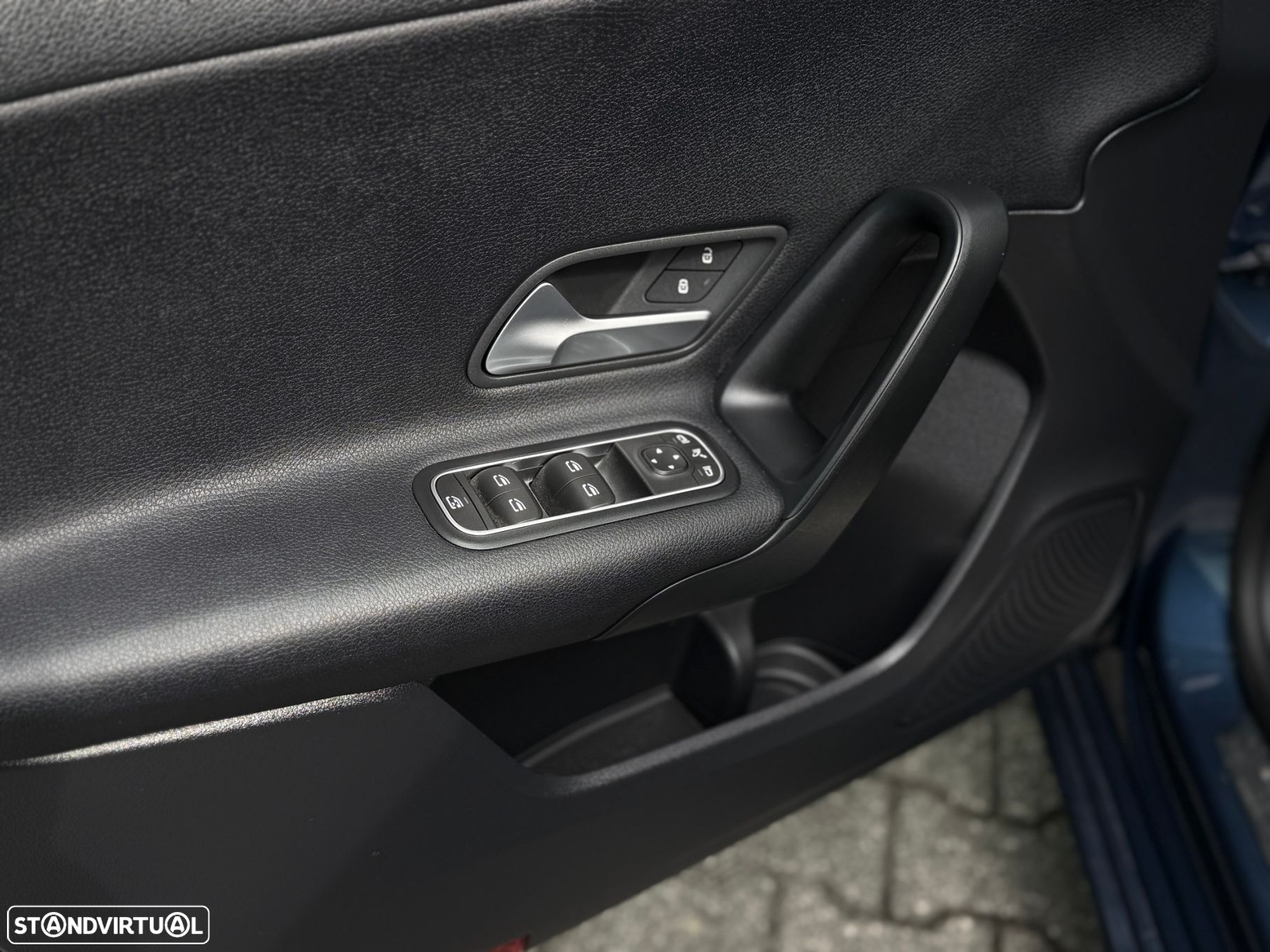 Mercedes-Benz A 200 7G-DCT Progressive - 11