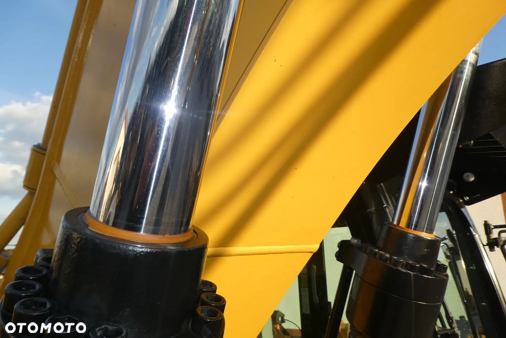 Caterpillar 323 EL Z NIEMIEC DWIE ŁYŻKI - 31