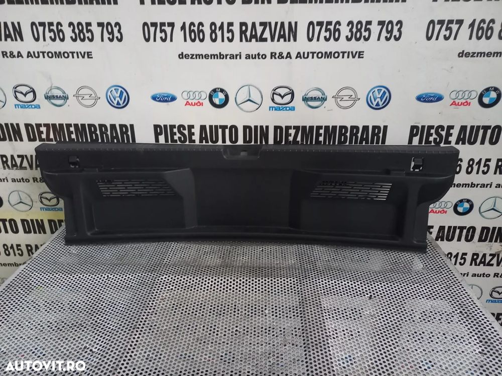 Tapiterie Ornament Haion Hayon Vw T-Roc Cod 2GA Dezmembrez Vw T-Roc - Dezmembrari Arad - 2