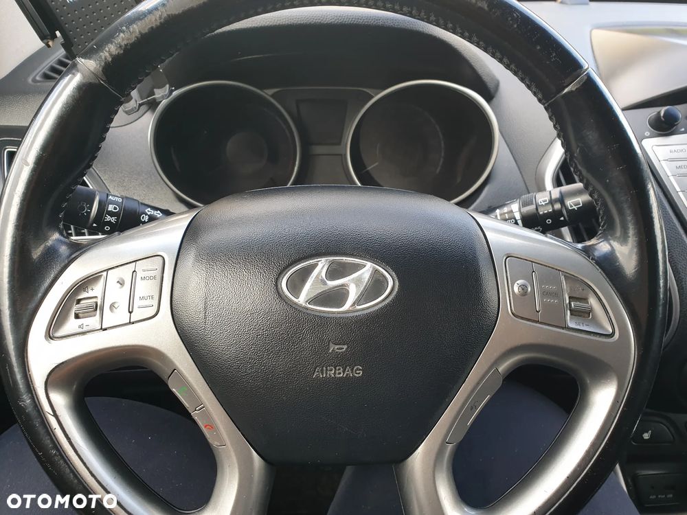 Hyundai ix35 - 13